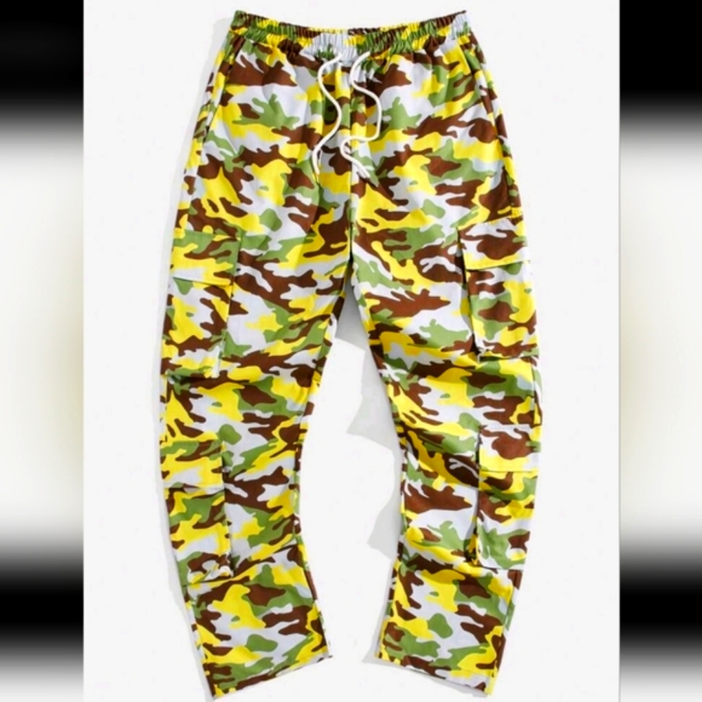 Brand new, Men's Romwe Camo Cargo Pants